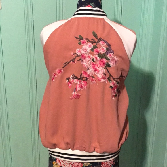 Gianni Bini Jackets & Blazers - Embroiled Bomber Jacket // GIANNI BINI // small